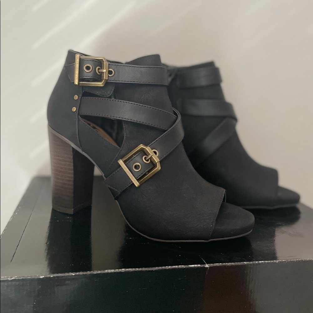 Boots Open Toe